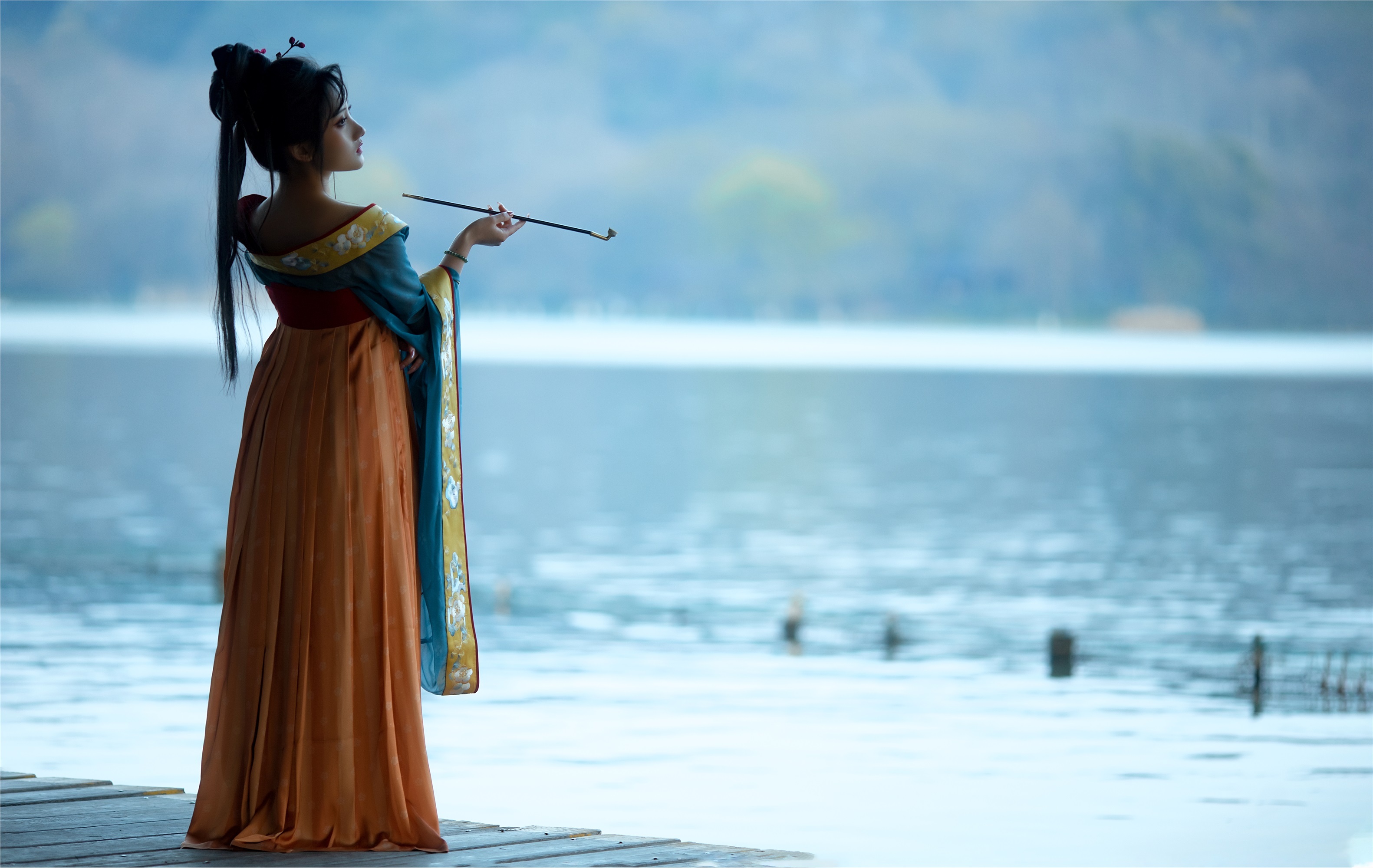 YITUYU艺图语 2021.08.26 枕秋歌 参商